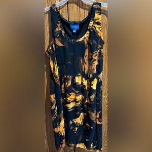 Simply Vera Vera Wang Gold and Black Long Sleeve Pleated Sundress